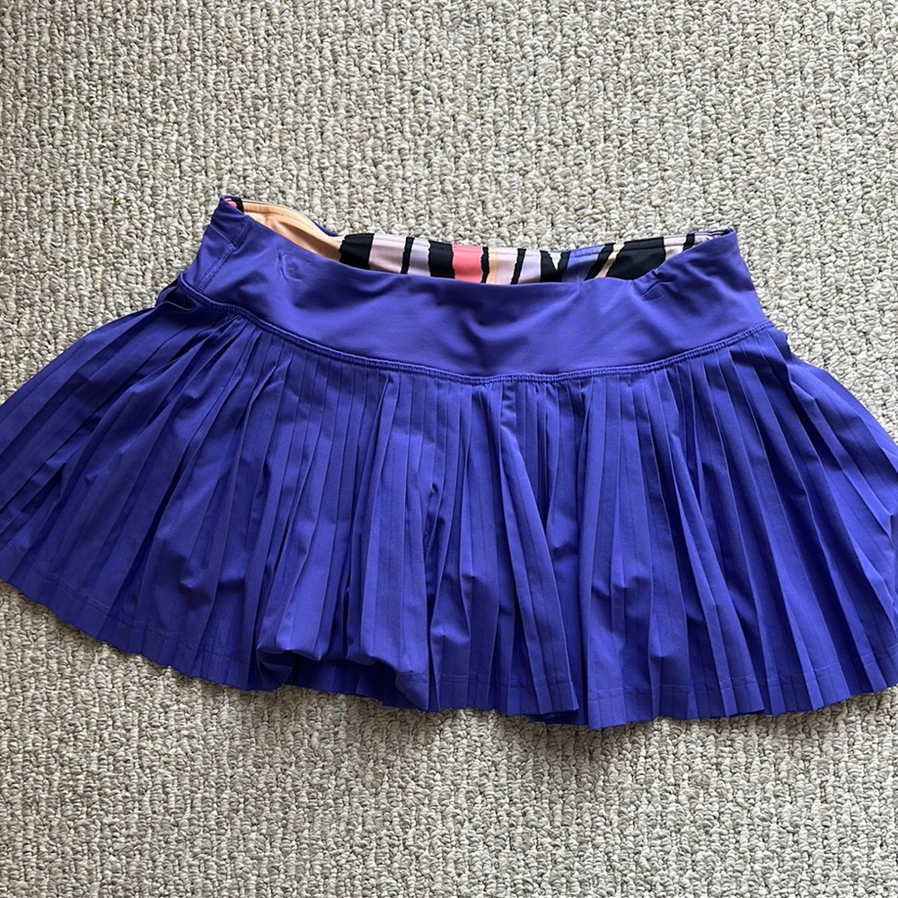 Lululemon purple skirt size 8
